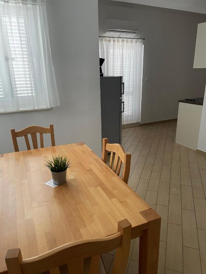 Apartament Luce Novalja